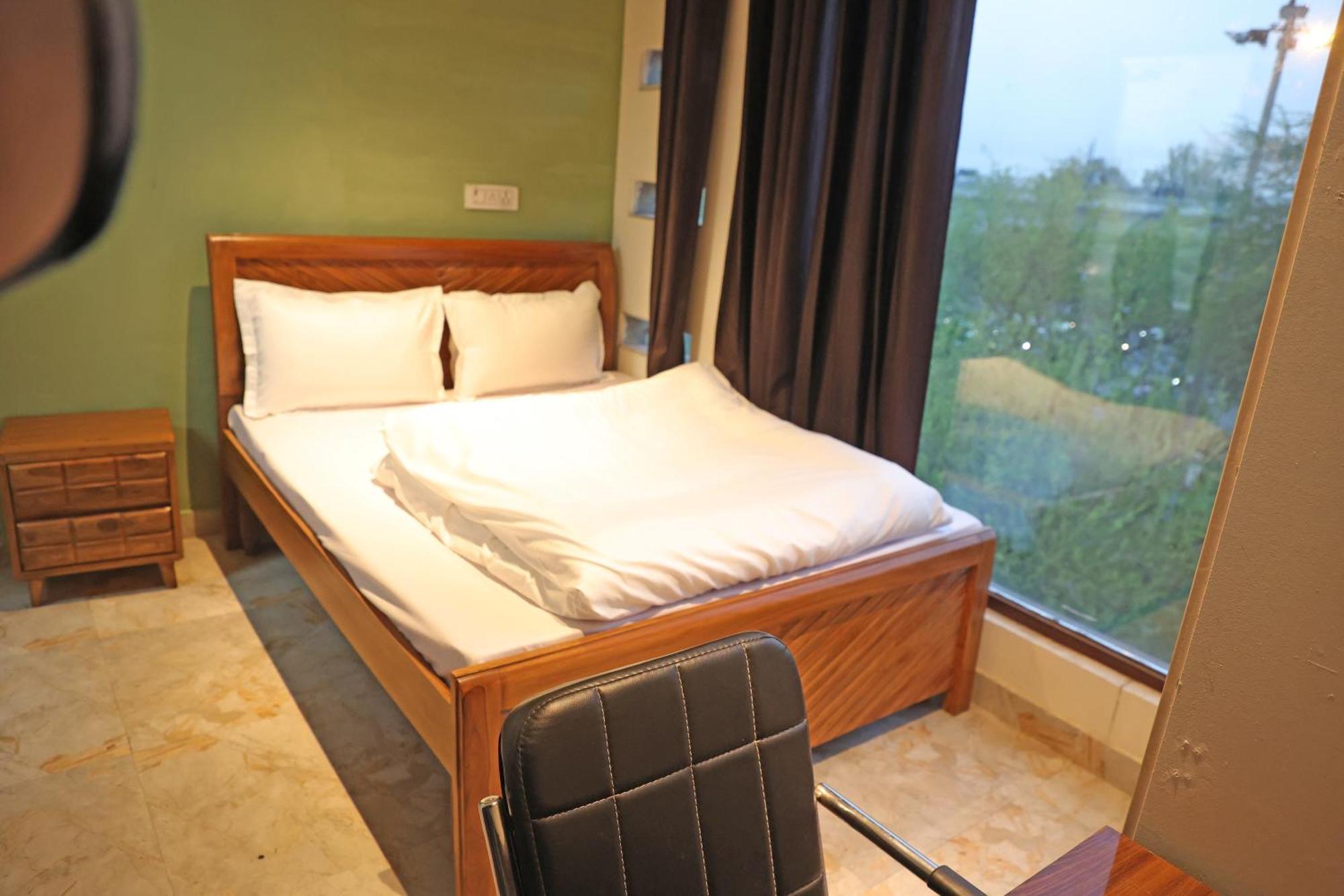 Back Stayz Delhi New Delhi