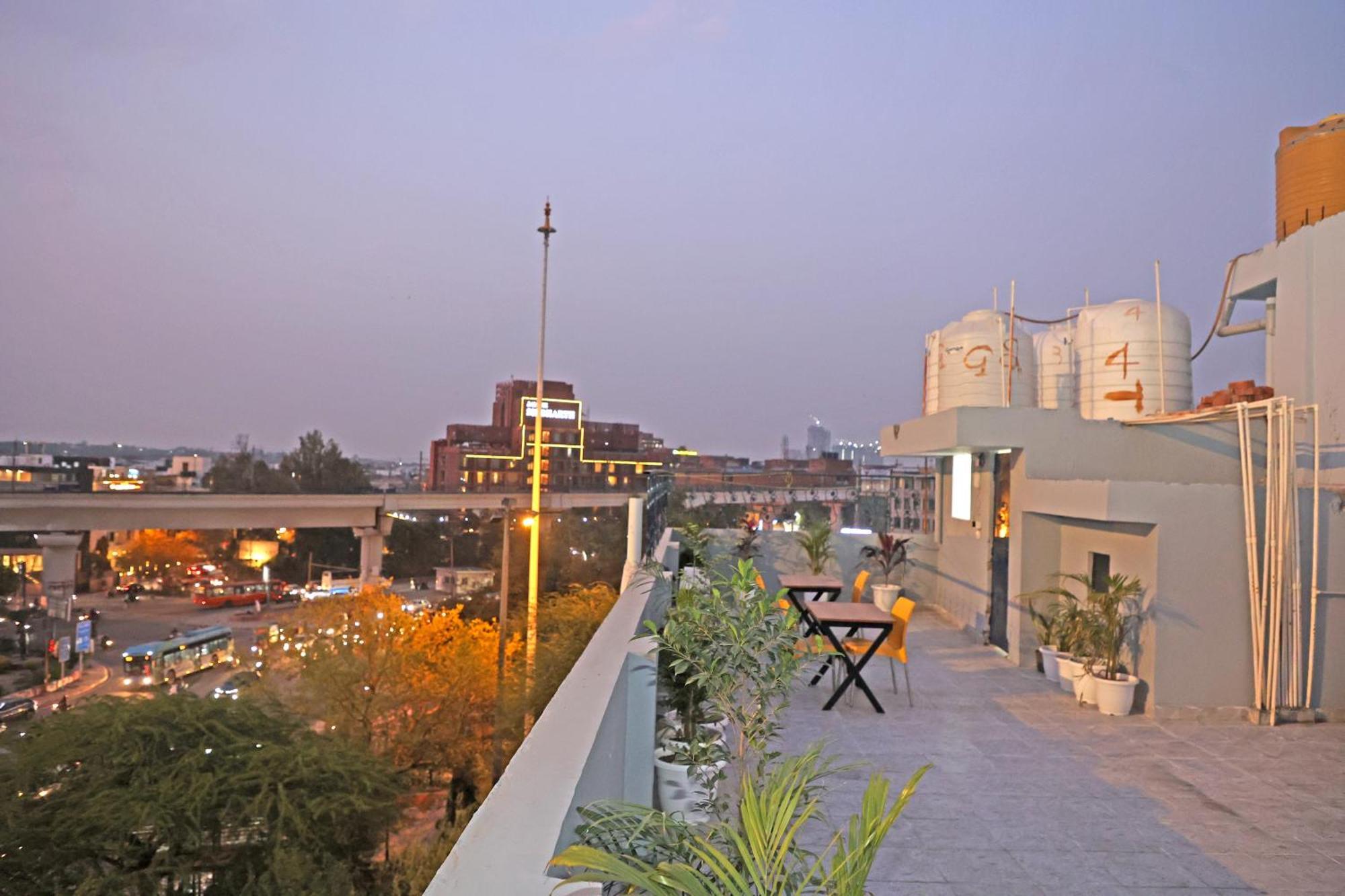 Back Stayz Delhi Hostel New Delhi